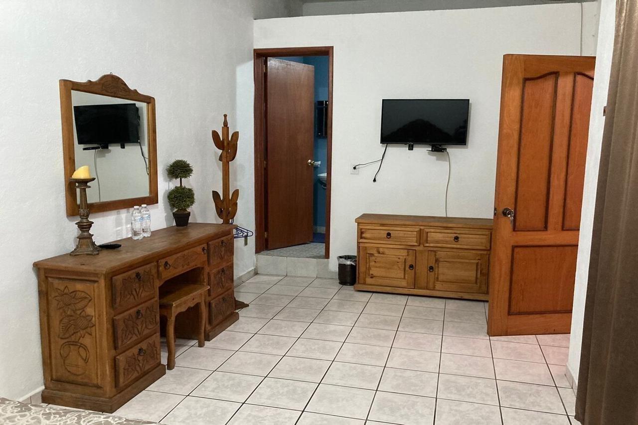 Hostal Casa Blanca Comala Екстер'єр фото