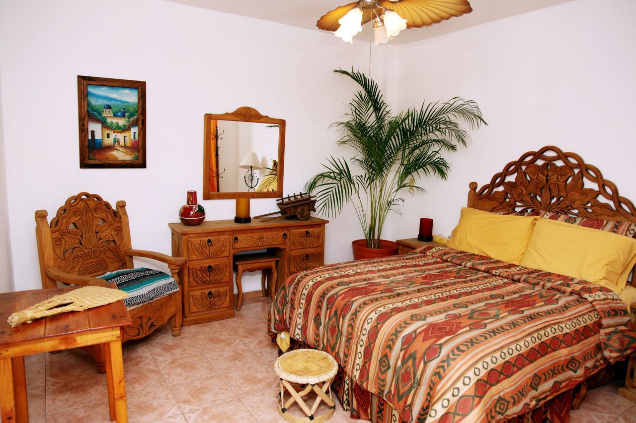 Hostal Casa Blanca Comala Екстер'єр фото