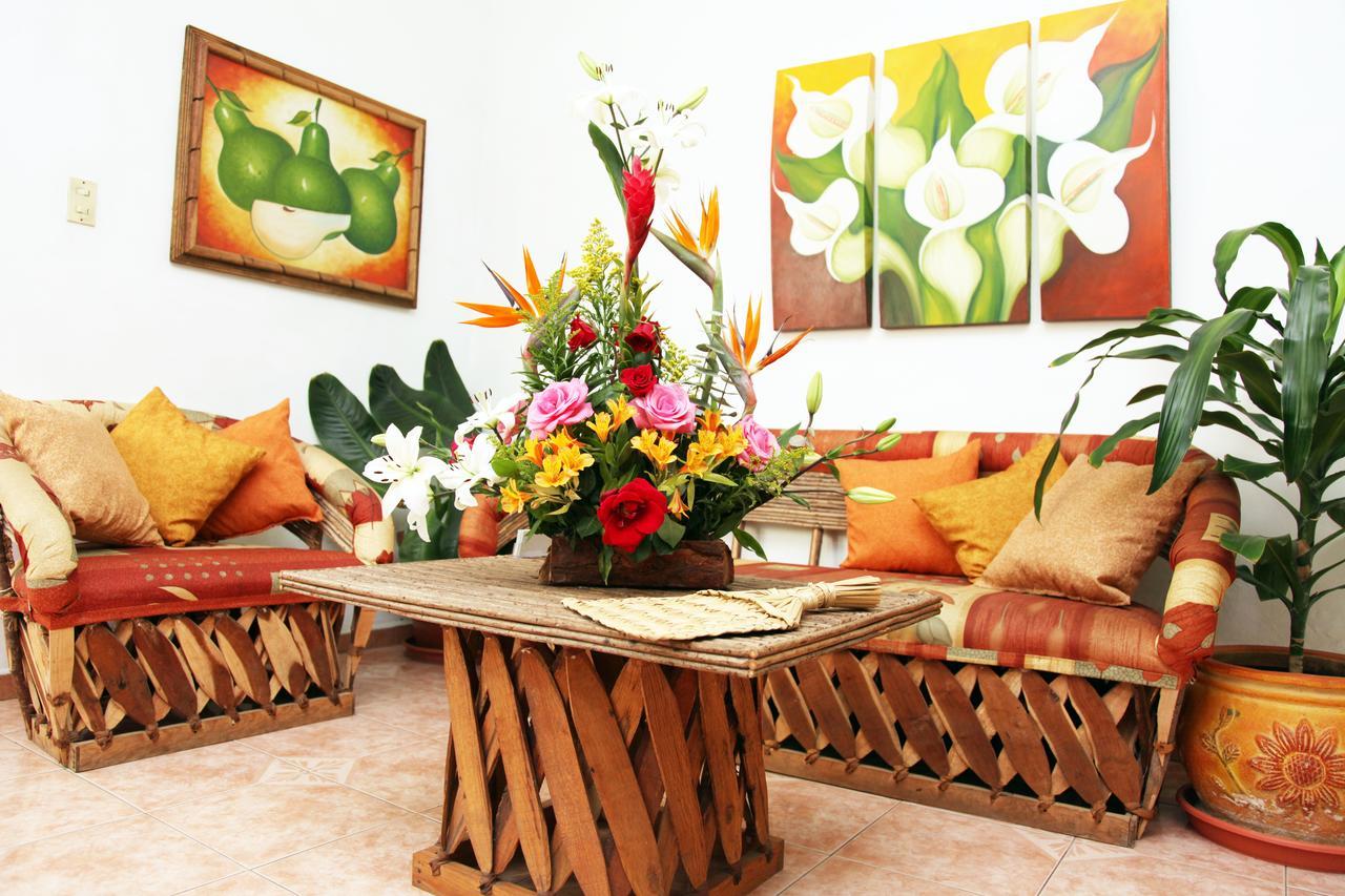 Hostal Casa Blanca Comala Екстер'єр фото